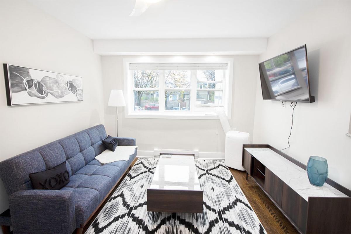 2-bedroom On Corydon Ave, Parking Included! * Winnipeg